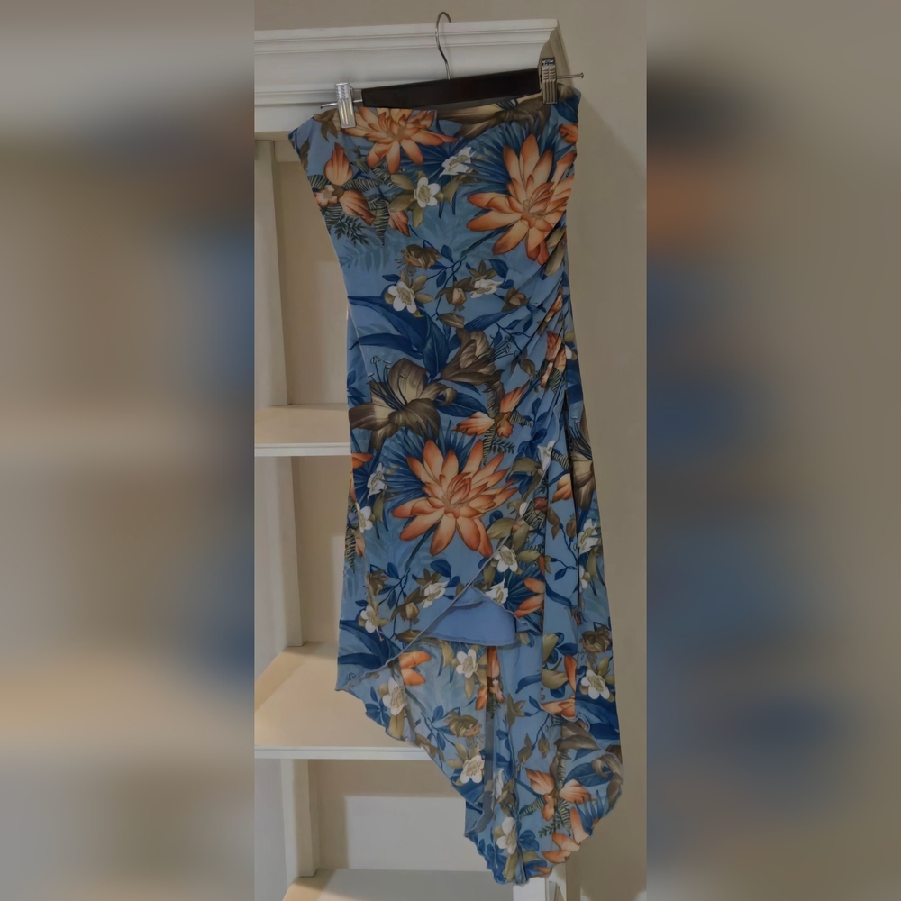 Hawaiian Strapless High Low Dress - Picture 3 of 4